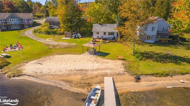 13502 Highway 35, House detached with 4 bedrooms, 3 bathrooms and 6 parking in Minden Hills ON | Image 10