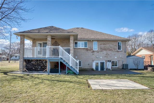 640 Maple Street, House detached with 3 bedrooms, 3 bathrooms and 6 parking in Lakeshore ON | Image 47