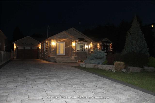 35 Railway St, House detached with 3 bedrooms, 2 bathrooms and 14 parking in Vaughan ON | Image 8