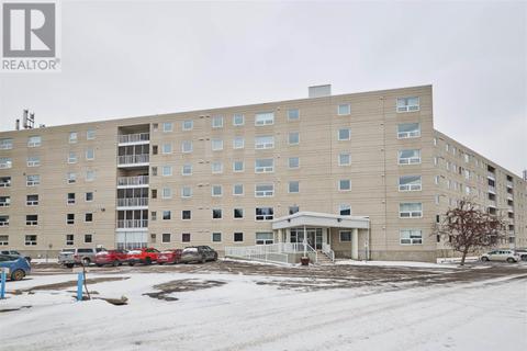 605 - 145 Fanshaw St, Condo with 1 bedrooms, 1 bathrooms and null parking in Thunder Bay ON | Card Image