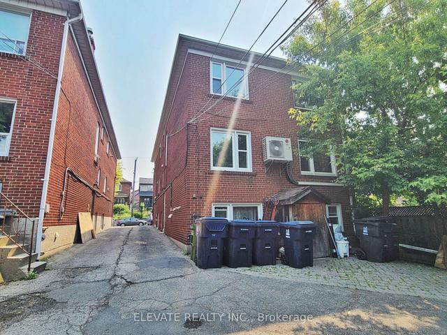 598 Lauder Ave, House detached with 6 bedrooms, 3 bathrooms and 4 parking in Toronto ON | Image 25
