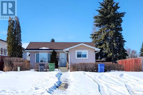 142 Northey Avenue, Red Deer, AB, T4P1E1 | Card Image