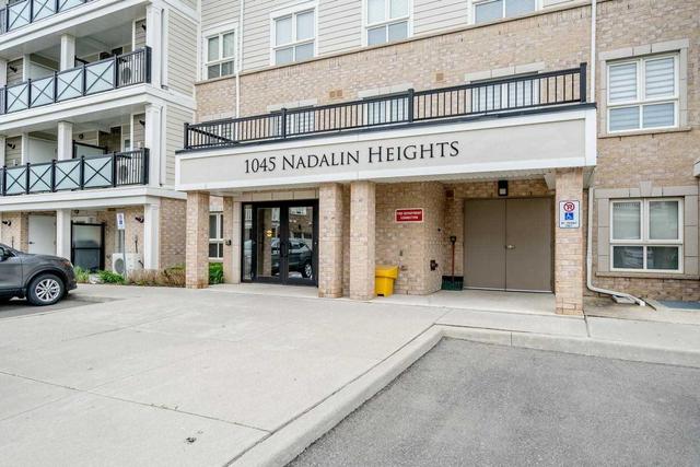 412 - 1045 Nadalin Hts, Condo with 1 bedrooms, 1 bathrooms and 1 parking in Milton ON | Image 2