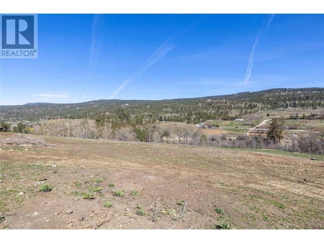 4451 Black Road, Home with 2 bedrooms, 3 bathrooms and null parking in Central Okanagan BC | Image 89