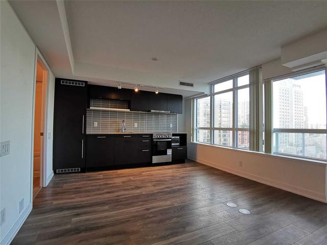 908 - 365 Church St, Condo with 0 bedrooms, 1 bathrooms and 0 parking in Toronto ON | Image 10