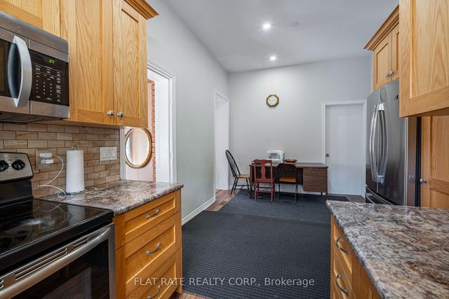 591 Park St N, House detached with 3 bedrooms, 1 bathrooms and 6 parking in Peterborough ON | Image 29