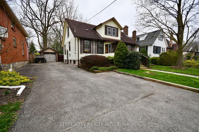 51 Elmwood Pl, House detached with 3 bedrooms, 3 bathrooms and 5 parking in London ON | Image 12