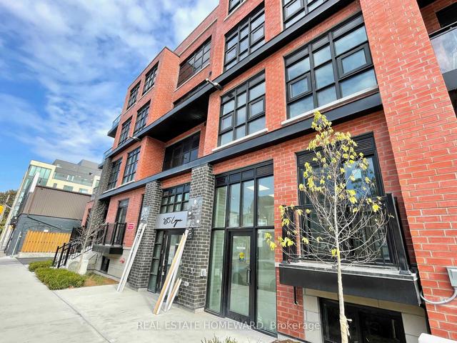 102 - 485 Logan Ave, Townhouse with 2 bedrooms, 2 bathrooms and 0 parking in Toronto ON | Image 20
