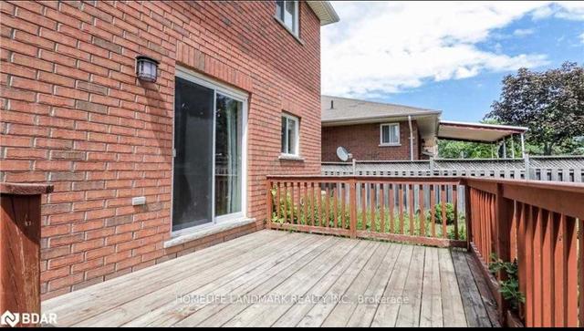 61 Summerset Dr, House detached with 4 bedrooms, 4 bathrooms and 6 parking in Barrie ON | Image 4