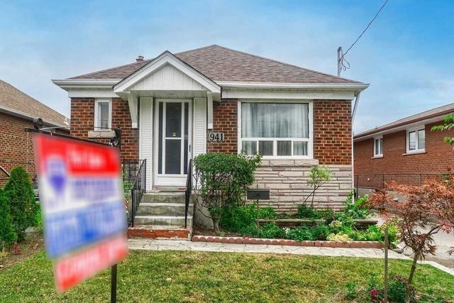 941 Islington Ave, House detached with 2 bedrooms, 1 bathrooms and 4 parking in Toronto ON | Image 32