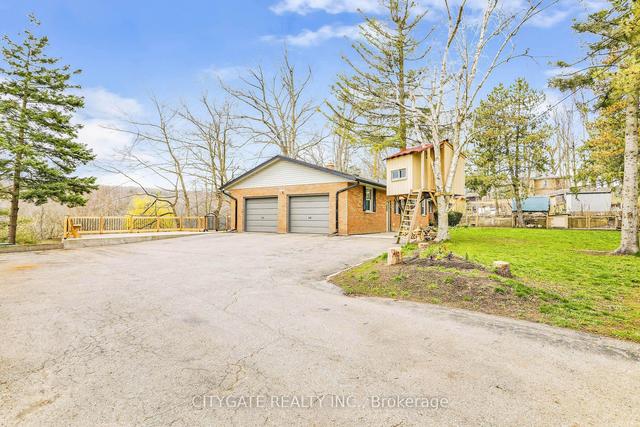 9884 Regional Road 25 Rd, House detached with 3 bedrooms, 4 bathrooms and 6 parking in Halton Hills ON | Image 24