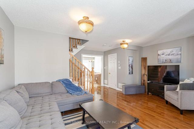 6 - 2280 Baronwood Dr, House attached with 3 bedrooms, 3 bathrooms and 3 parking in Oakville ON | Image 21