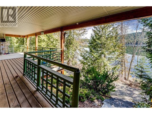 661 Park Road, House detached with 3 bedrooms, 2 bathrooms and 8 parking in Columbia Shuswap D BC | Image 51