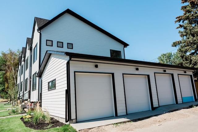 2648 21 Avenue Sw, Home with 4 bedrooms, 3 bathrooms and 2 parking in Calgary AB | Image 32