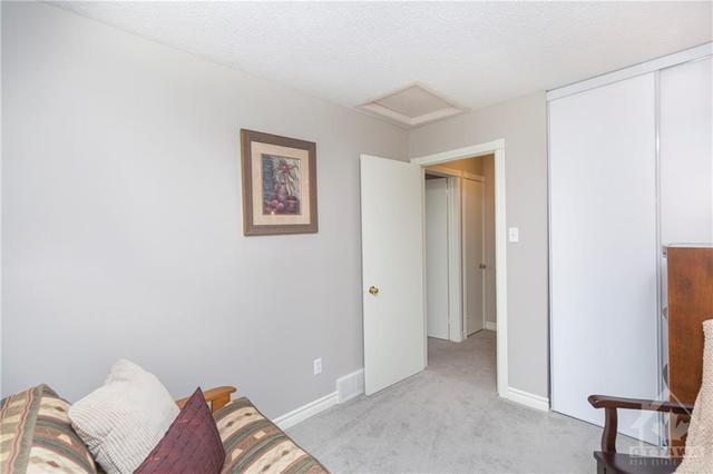 389 Pickford Drive, Townhouse with 3 bedrooms, 3 bathrooms and 3 parking in Ottawa ON | Image 25