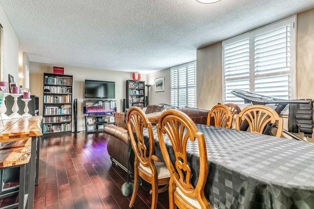 1202 - 80 Inverlochy Blvd, Condo with 3 bedrooms, 2 bathrooms and 1 parking in Markham ON | Image 13