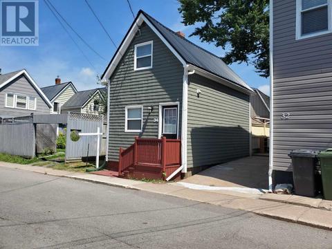 34 Spring Park Road, Charlottetown, PE, C1A3X8 | Card Image