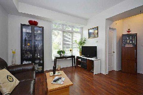 th25 - 88 Carr St, Townhouse with 2 bedrooms, 2 bathrooms and 1 parking in Toronto ON | Image 4