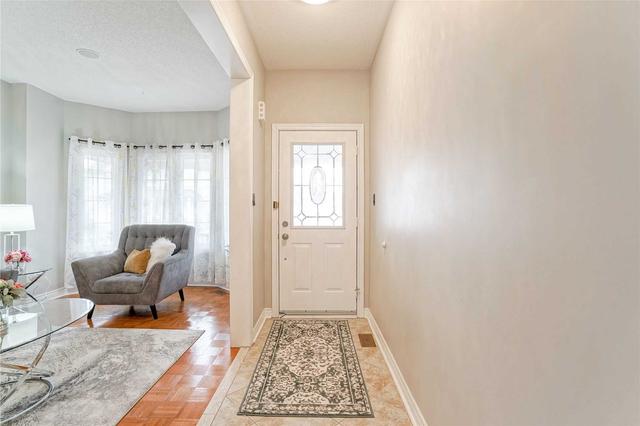 1066 Cumming Blvd, House semidetached with 3 bedrooms, 4 bathrooms and 2 parking in Milton ON | Image 26