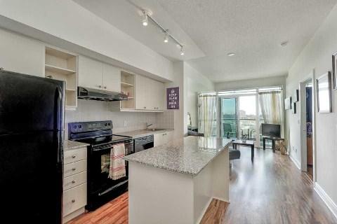 lph 27 - 35 Brian Peck Cres, Condo with 1 bedrooms, 1 bathrooms and 1 parking in Toronto ON | Image 2