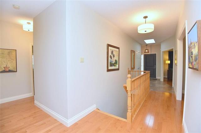 633 Andrea Court, House detached with 4 bedrooms, 3 bathrooms and 4 parking in Burlington ON | Image 25