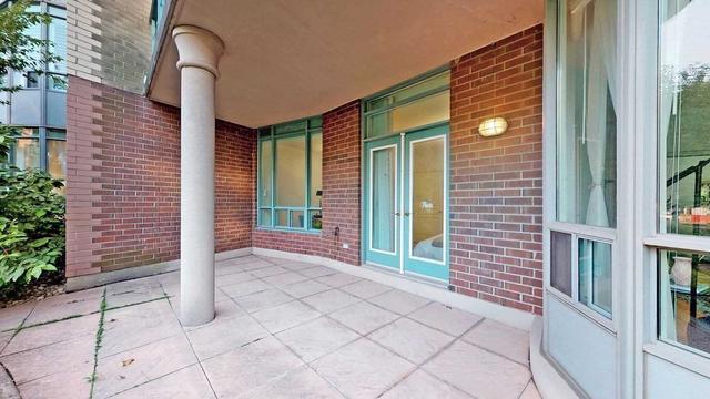 111 - 35 Boardwalk Dr, Condo with 3 bedrooms, 2 bathrooms and 3 parking in Toronto ON | Image 7