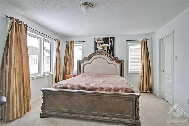 8 Darvoy Mews, Townhouse with 3 bedrooms, 3 bathrooms and 1 parking in Ottawa ON | Image 14