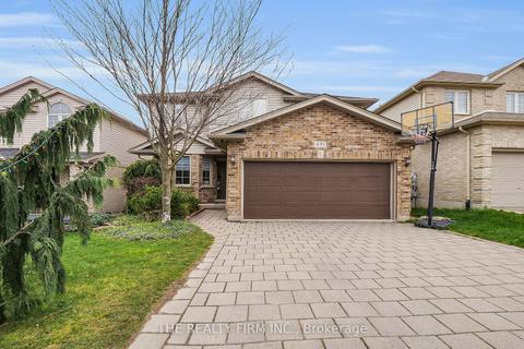 691 Clearwater Cres, House detached with 4 bedrooms, 4 bathrooms and 6 parking in London ON | Card Image