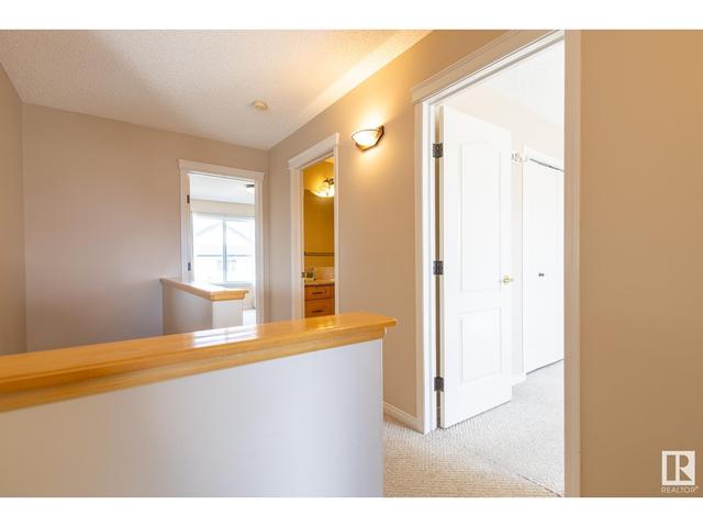 3320 40 Av Nw, House detached with 4 bedrooms, 2 bathrooms and 4 parking in Edmonton AB | Image 27