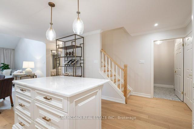 1 - 1200 Lambs Crt, Townhouse with 3 bedrooms, 4 bathrooms and 2 parking in Burlington ON | Image 36