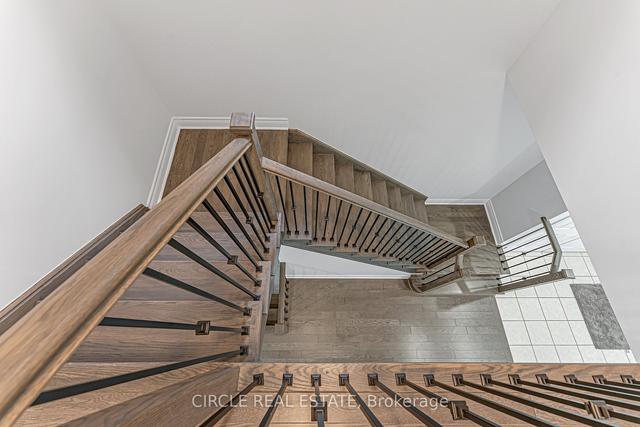 28 Branigan Cres, House detached with 4 bedrooms, 4 bathrooms and 4 parking in Halton Hills ON | Image 7