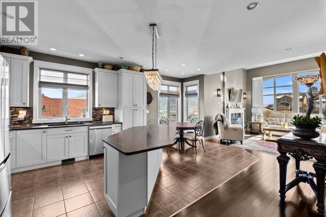 819 - 15 Hudsons Bay Trail, House semidetached with 4 bedrooms, 4 bathrooms and null parking in Kamloops BC | Image 13