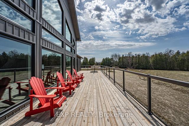1023 Concession Road 8 Rd, House detached with 2 bedrooms, 4 bathrooms and 53 parking in Brock ON | Image 8