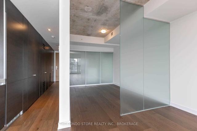 1304 - 629 King St W, Condo with 1 bedrooms, 1 bathrooms and 0 parking in Toronto ON | Image 3