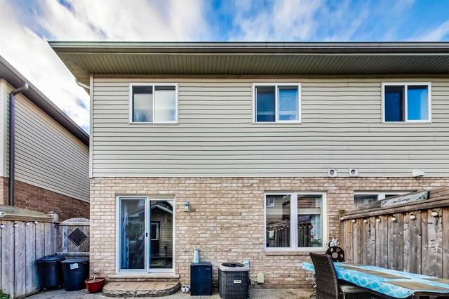 214 Pelech Cres, House semidetached with 3 bedrooms, 3 bathrooms and 2 parking in Hamilton ON | Image 27