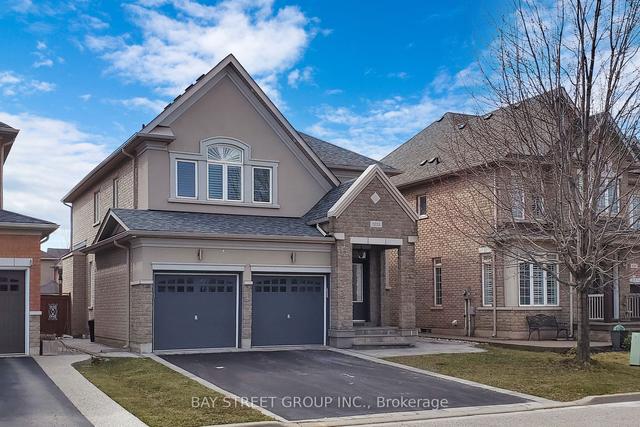 1233 Jezero Cres, House detached with 4 bedrooms, 3 bathrooms and 6 parking in Oakville ON | Image 12