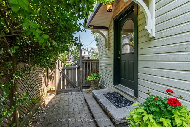 376 Delaware Ave, House detached with 5 bedrooms, 3 bathrooms and 3 parking in Burlington ON | Image 29
