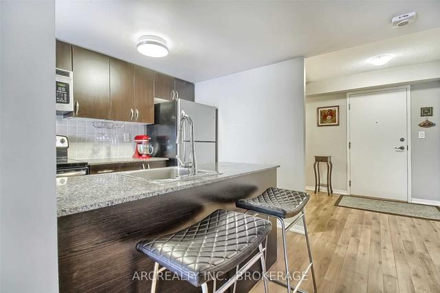 510 - 801 Sheppard Ave W, Condo with 1 bedrooms, 1 bathrooms and 1 parking in Toronto ON | Image 3