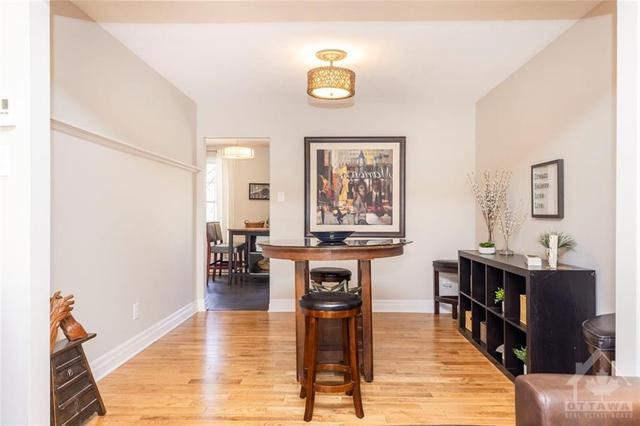52 Appleby Private, Townhouse with 3 bedrooms, 3 bathrooms and 3 parking in Ottawa ON | Image 11