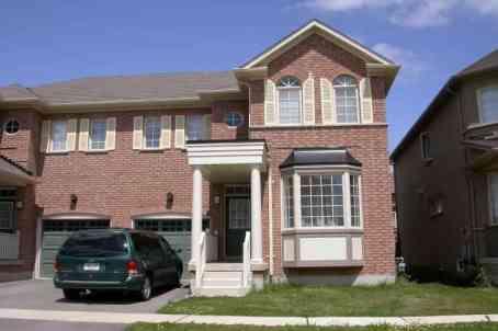 34 Saintsbury Rd, House semidetached with 3 bedrooms, 3 bathrooms and 1 parking in Markham ON | Image 1