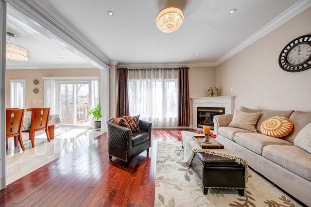172 Stave Cres, House detached with 4 bedrooms, 4 bathrooms and 6 parking in Richmond Hill ON | Image 7