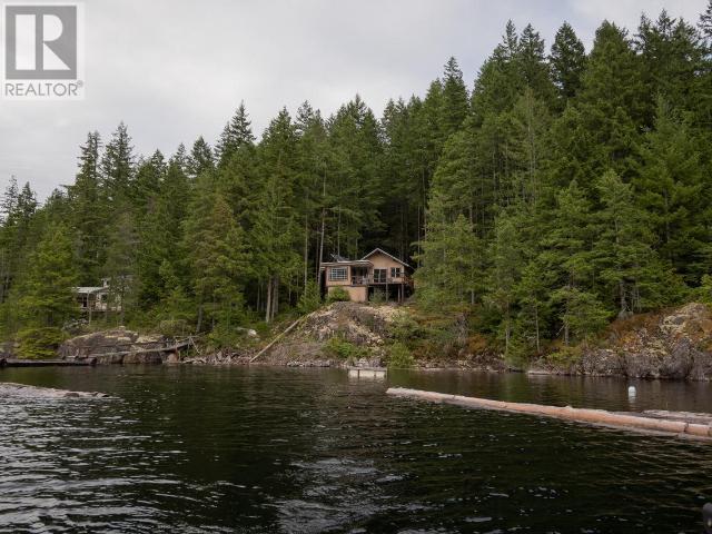 9302 Powell Lake, House detached with 3 bedrooms, 1 bathrooms and null parking in Powell River B BC | Image 9