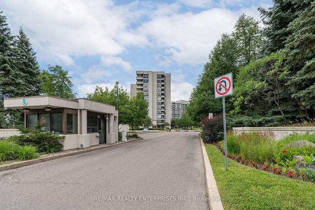 802 - 10 Laurelcrest St, Condo with 2 bedrooms, 2 bathrooms and 2 parking in Brampton ON | Image 20