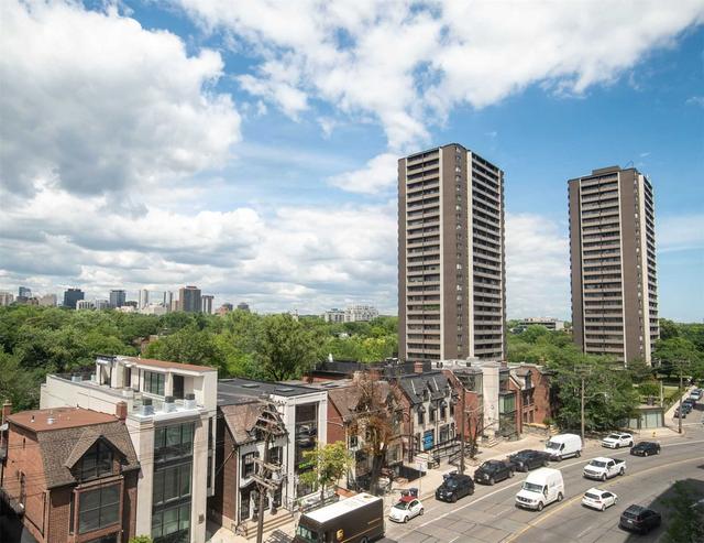 502 - 128 Hazelton Ave, Condo with 3 bedrooms, 4 bathrooms and 2 parking in Toronto ON | Image 3