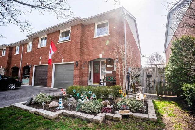 2466 Stefi Tr, House attached with 3 bedrooms, 3 bathrooms and 3 parking in Oakville ON | Image 1