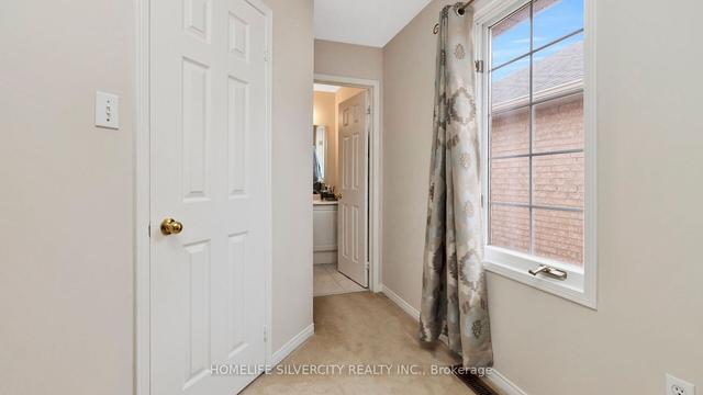 70 Tumbleweed Tr, House semidetached with 4 bedrooms, 4 bathrooms and 5 parking in Brampton ON | Image 19