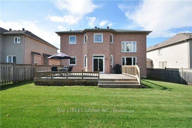 277 Calvert Rd, House detached with 4 bedrooms, 5 bathrooms and 6 parking in Markham ON | Image 2
