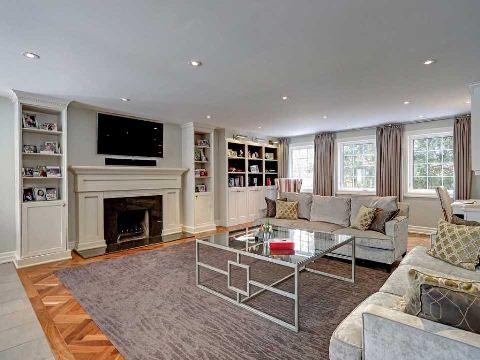 3649 Greenbower Crt, House detached with 5 bedrooms, 3 bathrooms and 4 parking in Mississauga ON | Image 7