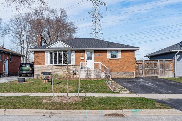1313 Fisher Avenue, House detached with 3 bedrooms, 1 bathrooms and 2 parking in Burlington ON | Image 2
