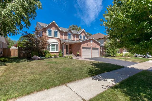 2054 Parklane Cres, House detached with 4 bedrooms, 4 bathrooms and 4 parking in Burlington ON | Image 12